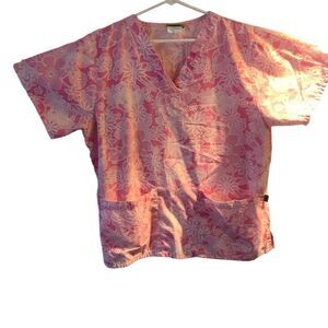 Pre Owned Women’s Tafford Scrub Scrubs Top Sz Med Stylish and Comfortable